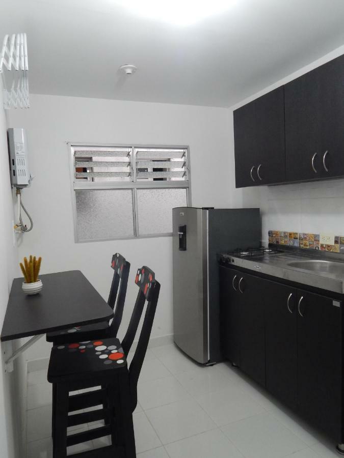 Aparta Estudio 7051 Medellín Exterior foto